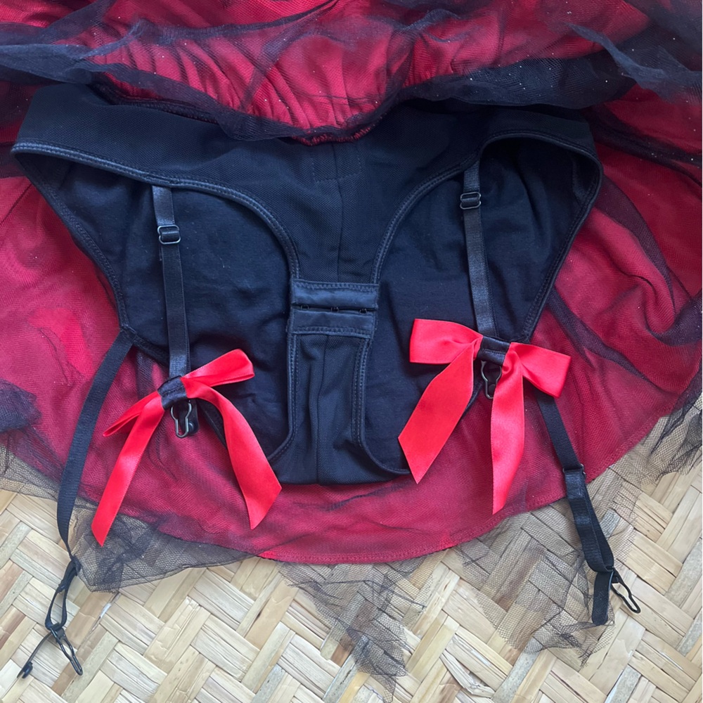 Devil Costume - Picture 11 of 11